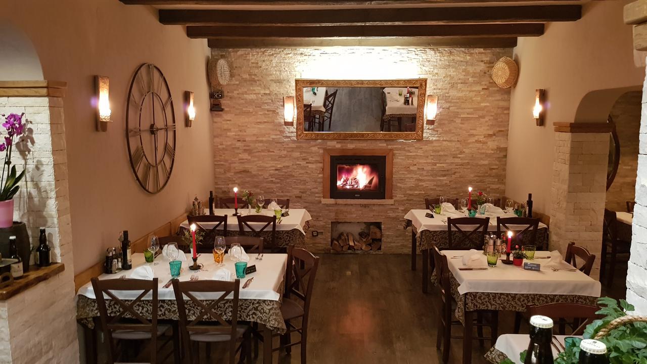 Boutique Rooms Luna Умаг Экстерьер фото