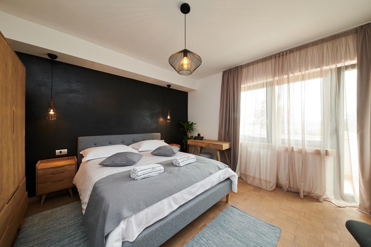 Boutique Rooms Luna Умаг Экстерьер фото
